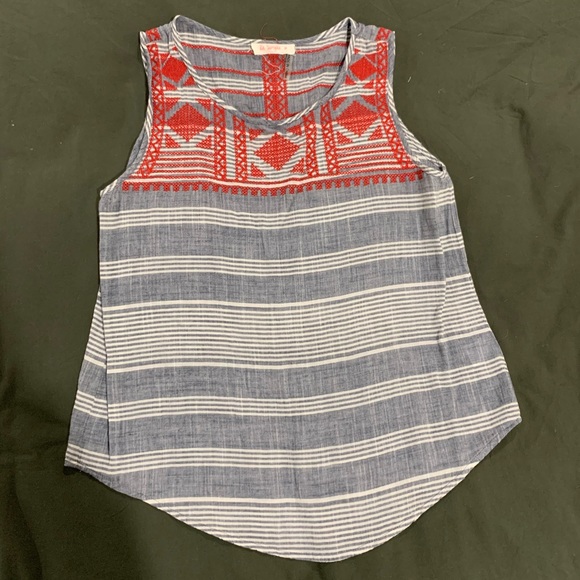 Le Sample Embroidered Tank - Picture 1 of 3